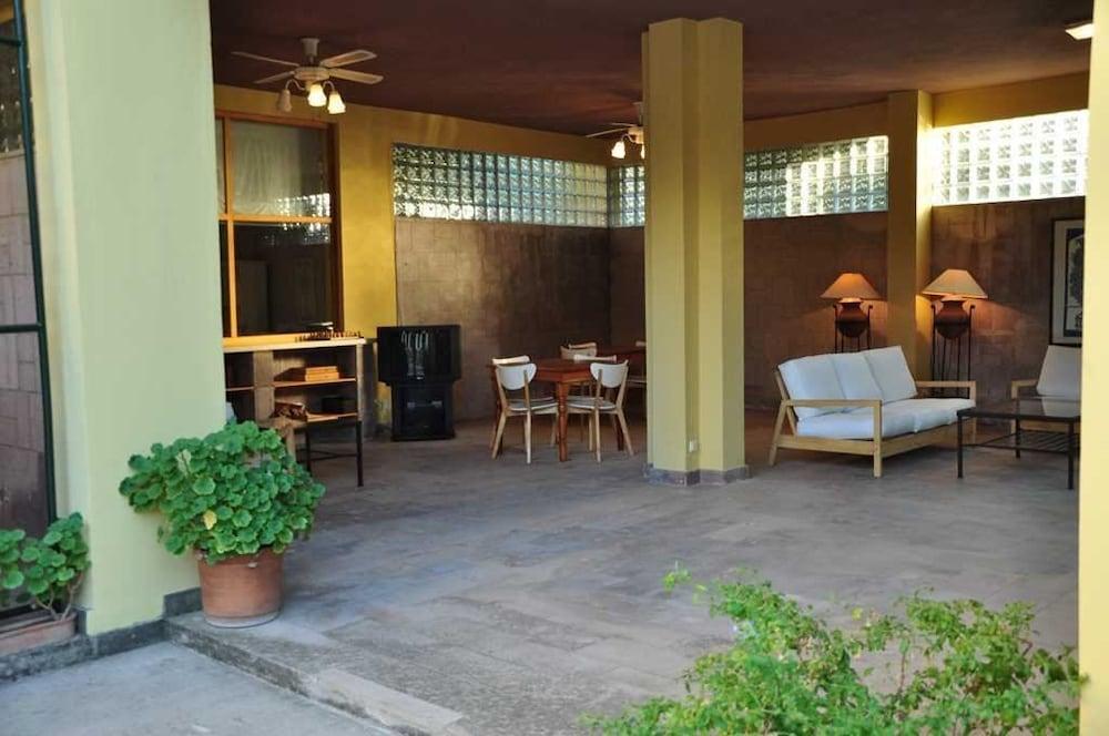 Palm Court Suites Ayvalı Εξωτερικό φωτογραφία